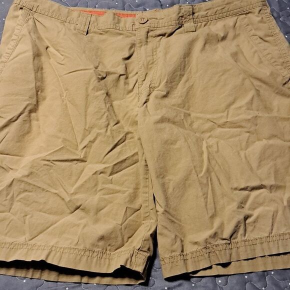 Columbia 10" tan shorts size 38 - Picture 1 of 4